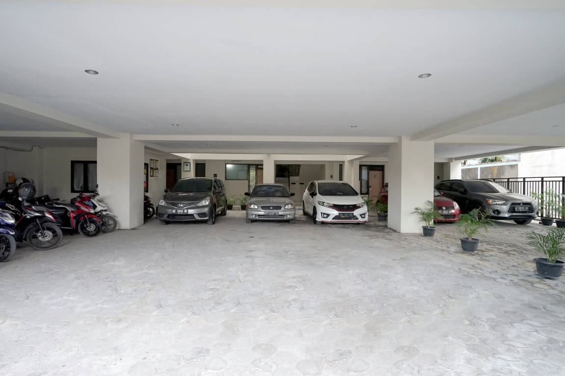 Djuragan Kamar - D'Paragon Seturan 3 Image